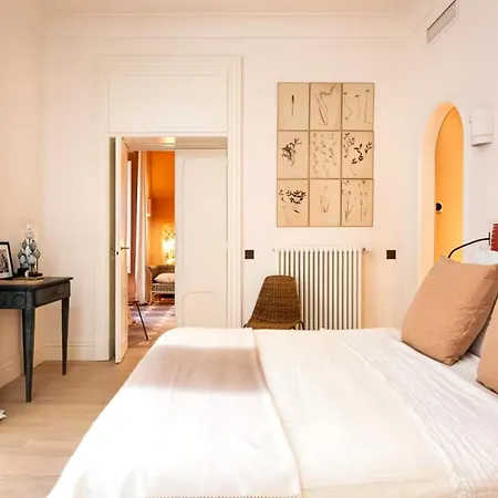Elegant Seafront In * Lido di Ostia